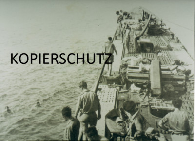 Submarine Warfare - PHOTO - U 181 - BATHING IN THE INDIAN OCEAN