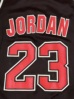 Reversible Michael Jordan Chicago Bulls Jersey Boys Medium 10-12