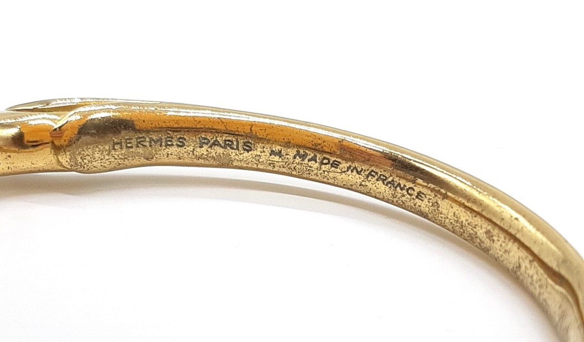 Hermes bangle Cheval Bracelet Vintage Gold color horse head Hermes bangle Cheval Bracelet Vintage Gold color horse head