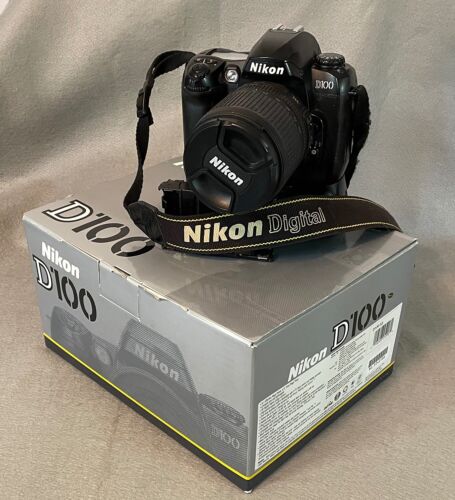 Nikon D100 6,1 MP digitale Spiegelreflexkamera Kit Objektiv, vertikaler Griff, Komplettset mit Box - Bild 1 von 21