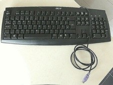 Klawiatura Acer z oryginalnym połączeniem (nie USB)