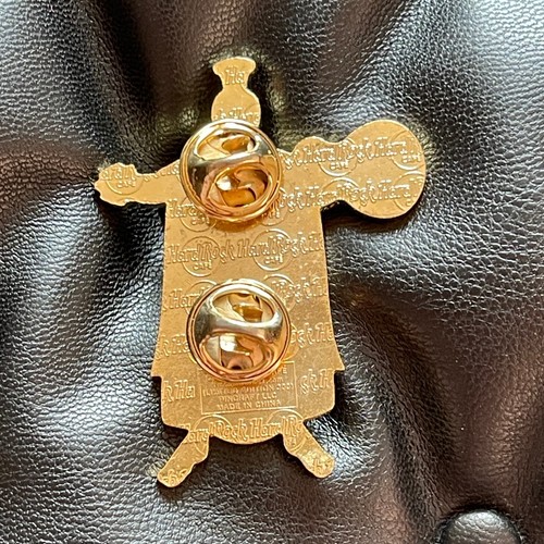 MAUI HAWAII🎸HARD ROCK CAFE®HRC PIN☑️2002 King Kamehameha Day RED GUITAR LE 300 - Picture 2 of 4