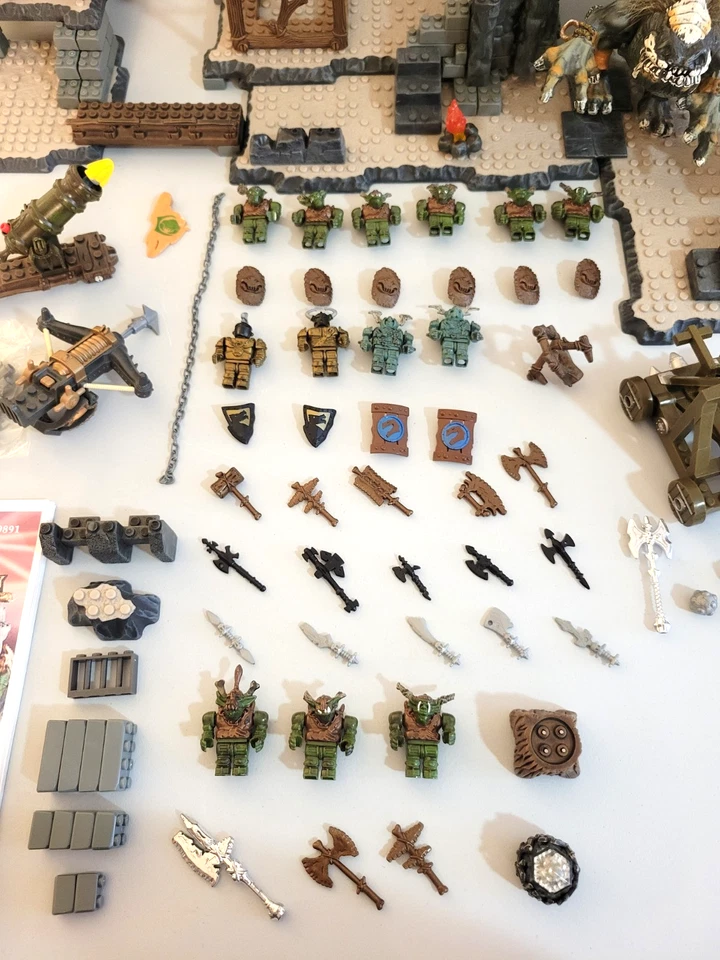 Mega Bloks Dragons Krystal Wars Vorgan Stronhold y Vorgan Attack incompleto Foto 4 de 4