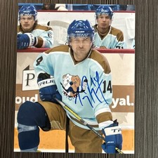 TERRY RYAN Signed Autographed 8x10 Photo SHORESY HOCKEY TV SHOW WITH PROOF W
