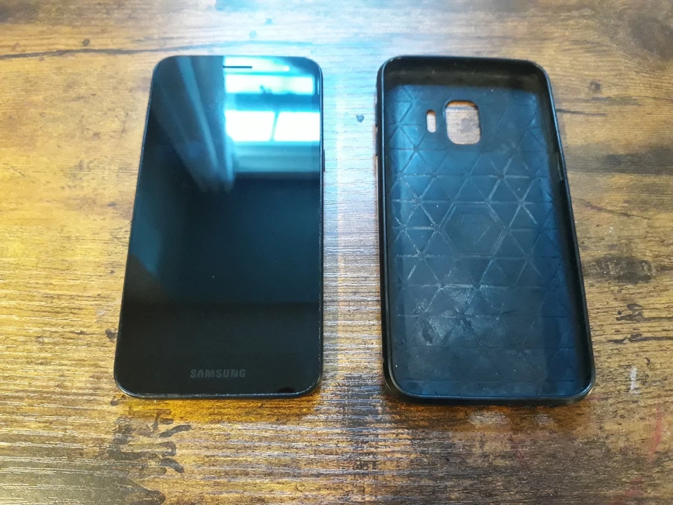 Samsung Galaxy J2 Core - 8 GB - Black (Unlocked) - Image 3 of 4