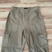 Banana Republic Women  s Tan High Waist Cargo Pants Size 6