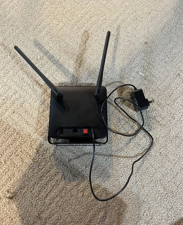 Módem celular GOTW3 4G LTE router WiFi portátil modelo C4R400 VENDEDOR DE EE. UU. Foto 2 de 2