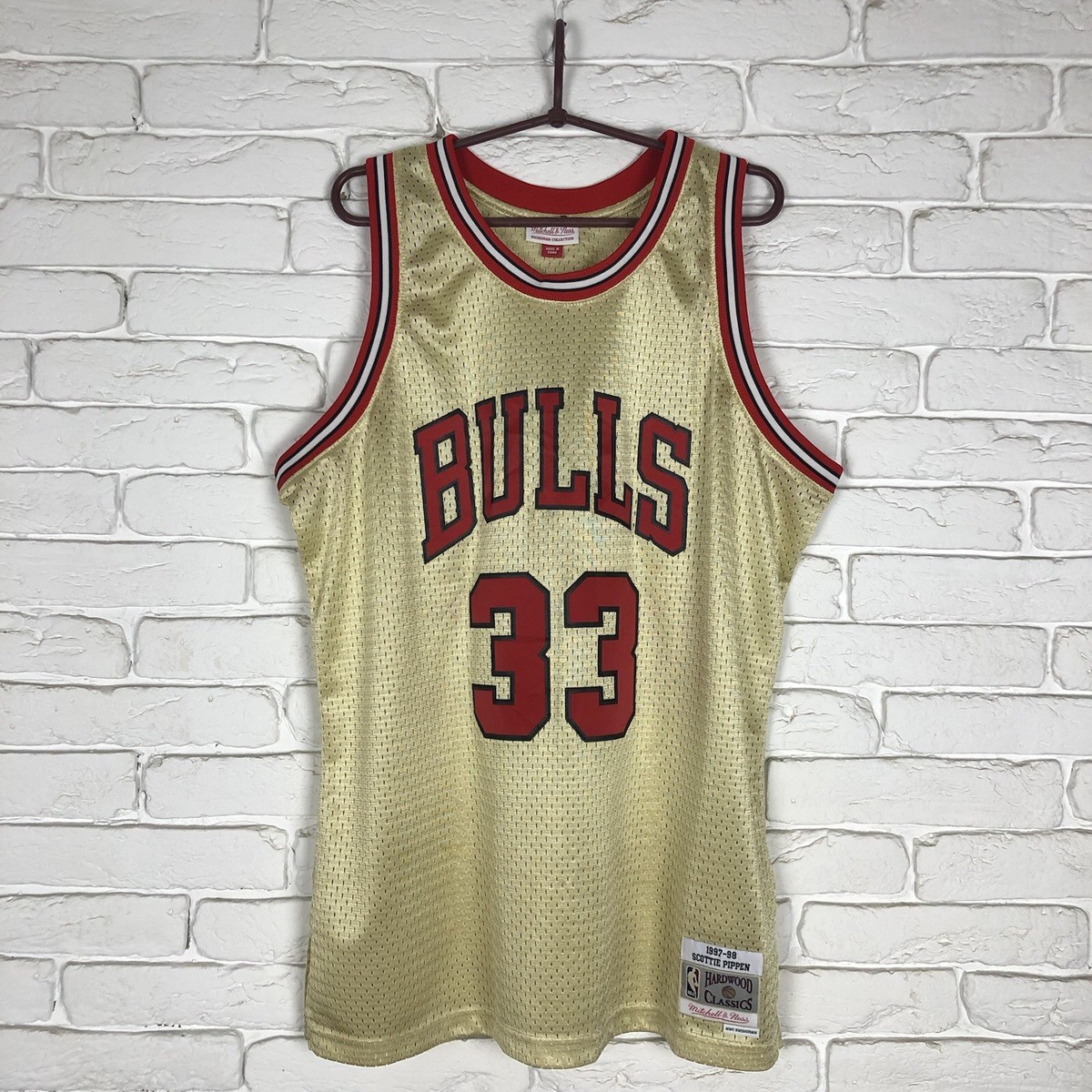 Chicago Bulls #33 Scottie Pippen Mitchell & Ness Gold Jersey