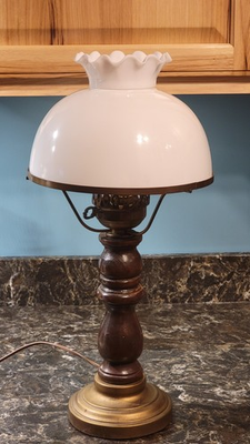 #ad Vintage Plymouth Harlee Table Lamp Hurricane 21quot; Oak Wood amp; Brass w Shade $124.99