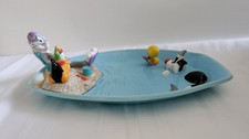 Warner Bros Studio Store Looney Tunes Beach Chip & Snack Plate NIB Vtg. 2000 