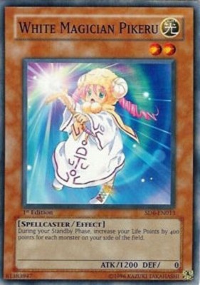 White Magician Pikeru - SD6-EN013 - Common - 1st Edition - Damaged