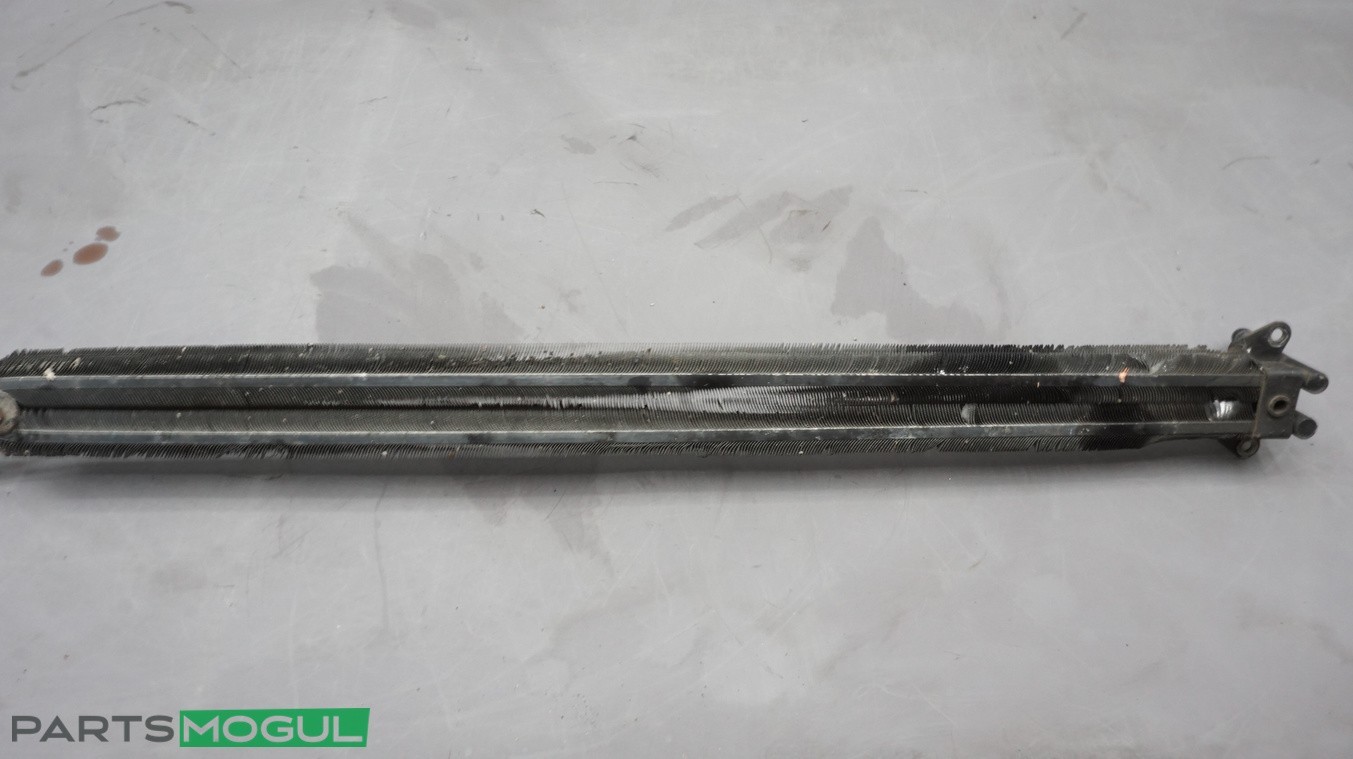 2006 Maserati Quattroporte Power Steering Cooler Radiator 821050 PCA11108 OEM
