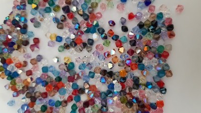 100 Stck. Mix 6 mm Swarovski Echte Kristall Doppelkegel Perlen #5301 Sortiert