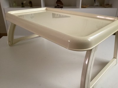 GUZZINI SPACE AGE 70s. BED FOLDING TRAY. ACRYLIC. 22'' 14'' 9''. MADE IN ITALY