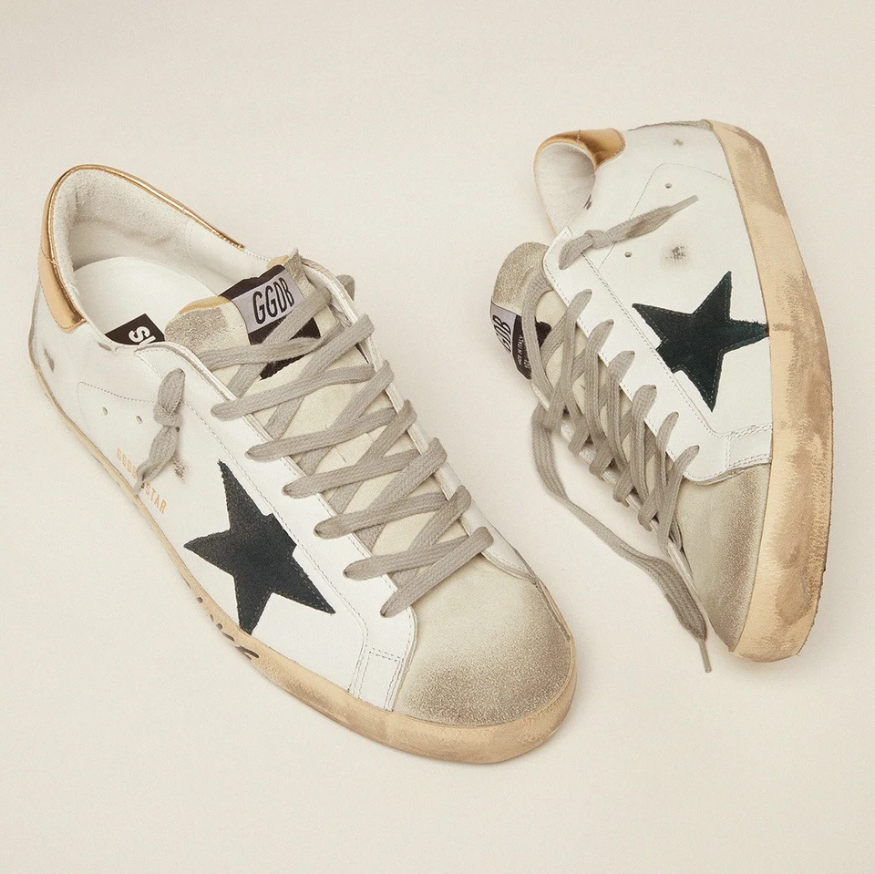 Zapatillas Hombre y Mujer Cola Dorada Negro Estrella Foto 2 de 4