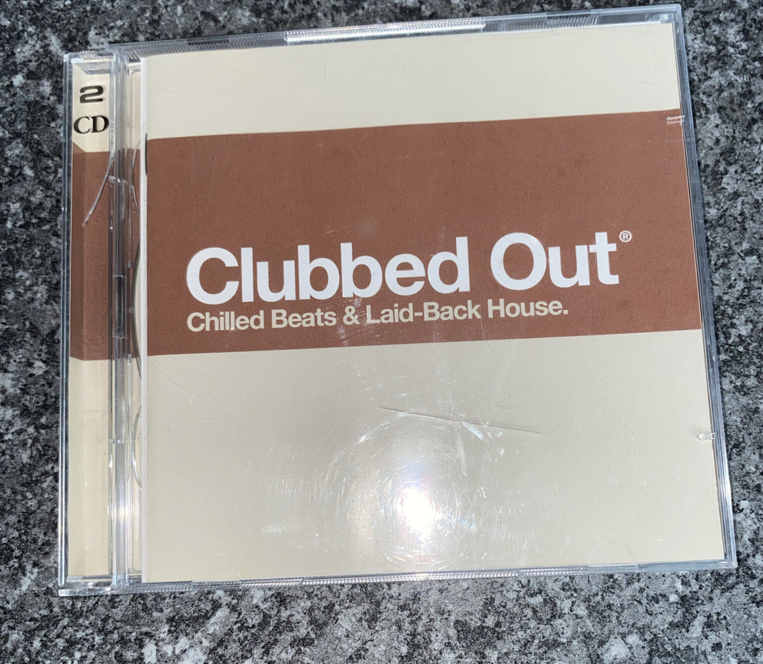 2 CD ALBUM VARIOUS ARTISTS CLUBBED OUT CHILLED BEAT AND LAID BACK HOUSE