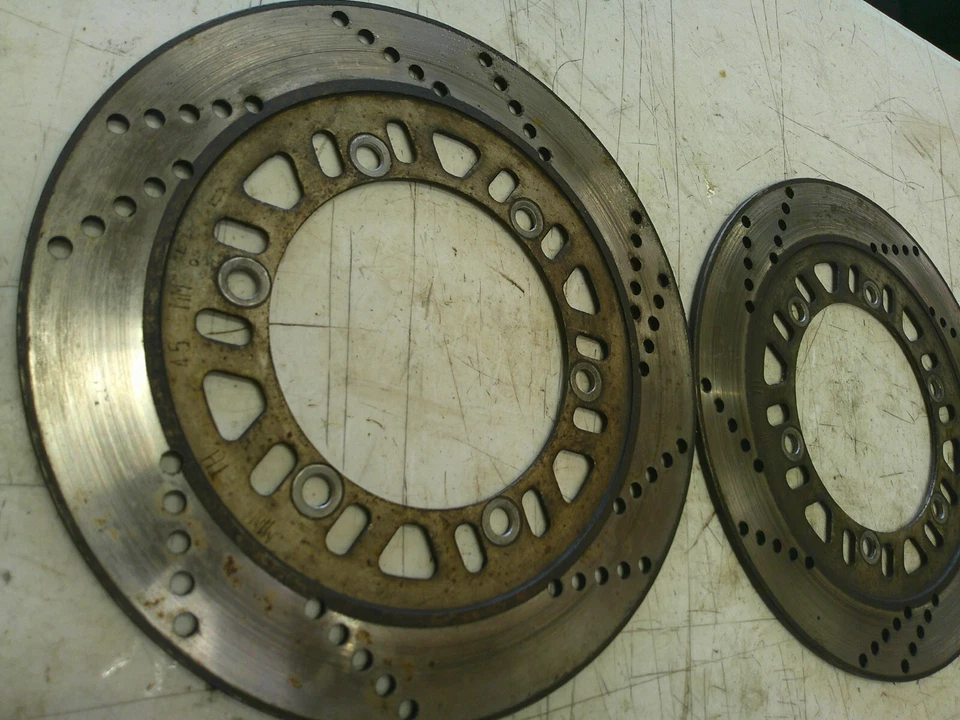 Rotores de disco de freno delantero izquierdo derecho Kawasaki Ninja 900 GPZ900R ZX900A 1984-1986 Foto 2 de 4