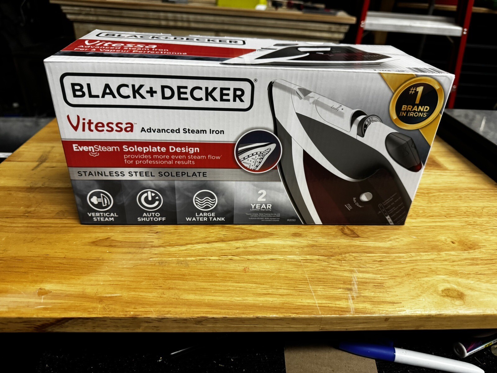 3 PACK Black+Decker Vitessa Adv Steam Iron with Stainless Steel Soleplate IR2050
