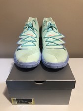 squidward kyries size 6