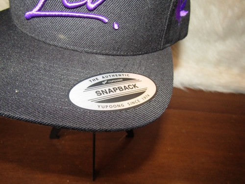 Liv Collective Snapback Hat Black Purple New - Picture 2 of 7