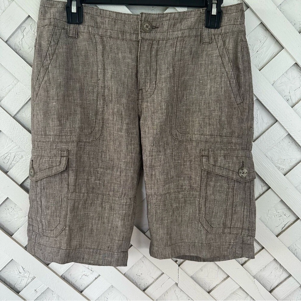 Vintage CAbi 100% Linen Bermuda Shorts Cargo Pockets Beachy Sz 4