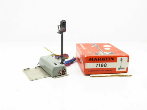 Disque Rouge CB183 – Signal Lumineux 3 Feux HO – Panneau Triangulaire Orange – Train Miniature