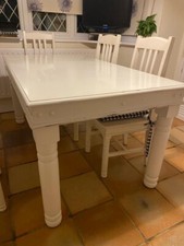 Farmhouse Solid Table And 4 Chairs.