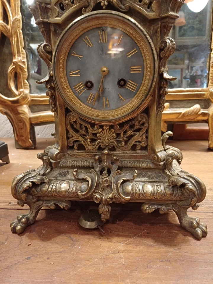 Très belle Pendule Cartel a poser en Bronze doré époque 19 eme - Photo 3/4