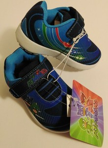 boys blue tennis shoes