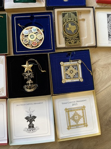 (12) Texas State Capitol Christmas Ornaments w/Boxes & Papers 2000-2013 No 02 06 - Picture 7 of 8