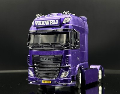 DAF XF super space cab 4x2 ''Verweij'' WSI truck models 1:50 scale