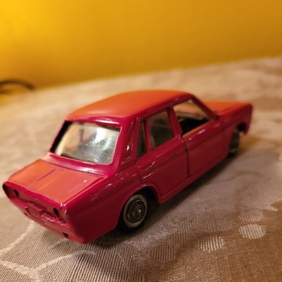 Yonezawa Toys Diapet 226 Nissan New Bluebird 1/40 Red Made in