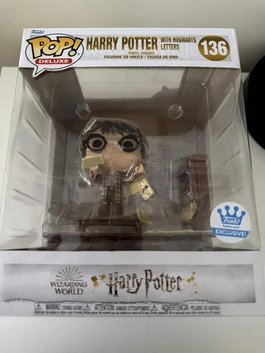 Funko Pop! Deluxe Harry Potter with Hogwarts Letters #136 Funko Exclusive