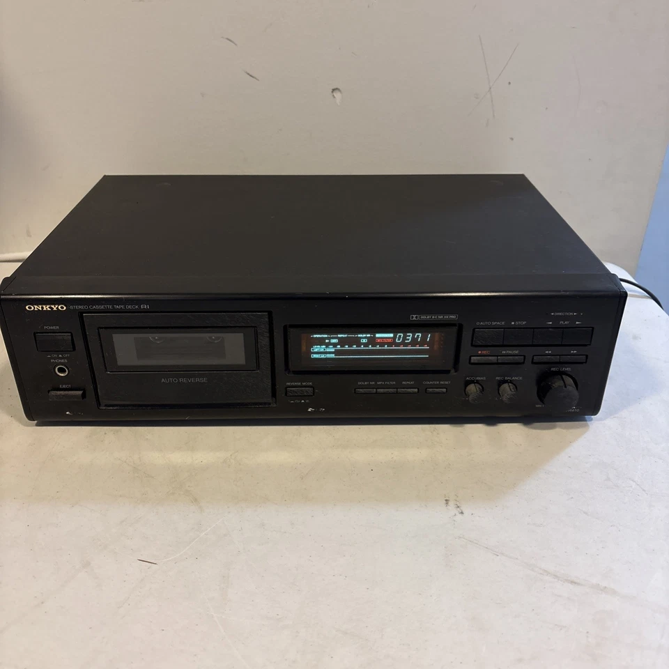 Reproductor de cinta de casete estéreo Onkyo TA-R410 R1 - Se enciende - gira rápido - ¡LEER! Foto 2 de 4