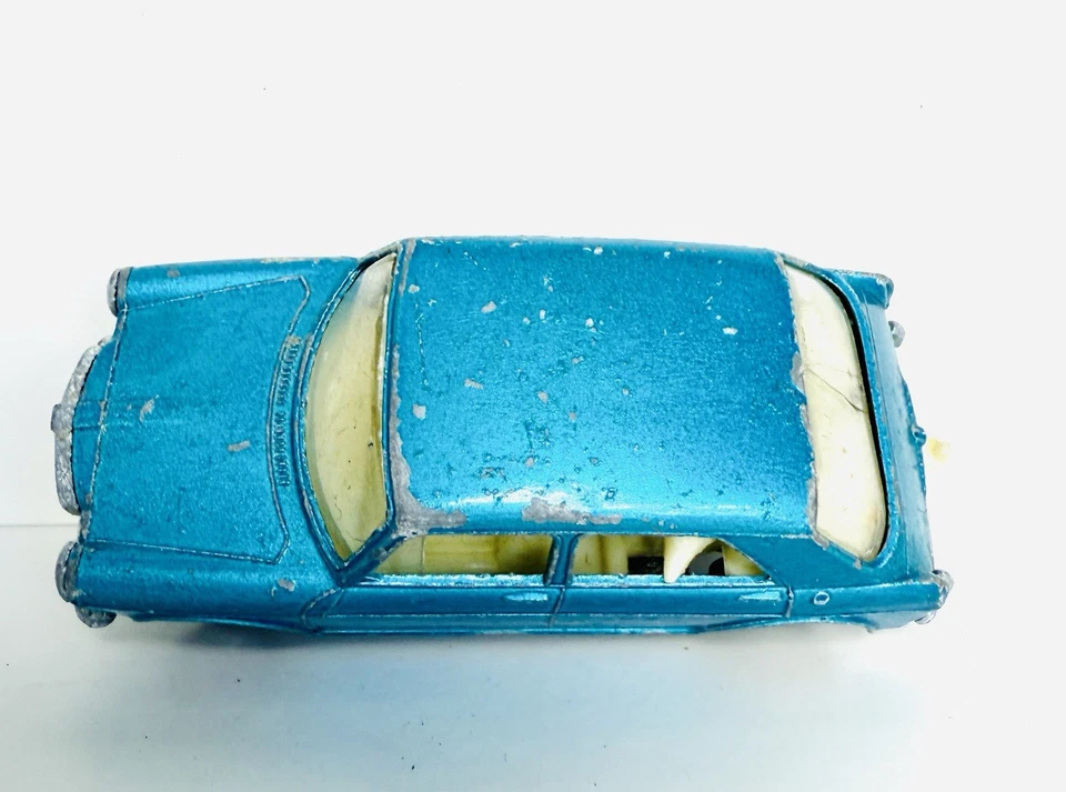 Matchbox Lesney Superfast No 64 MG 1100 Metallic Blue Car w/Driver & Thin Wheels - Image 3 of 4