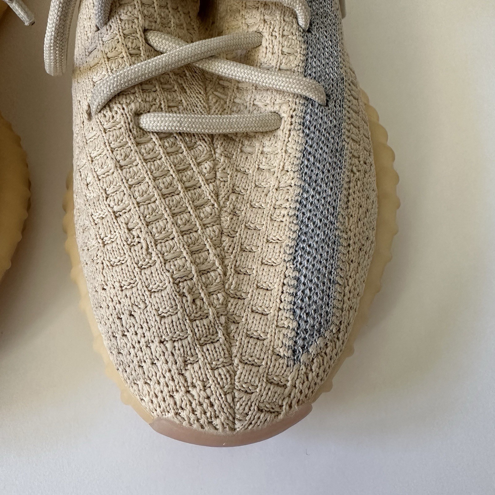 Adidas Yeezy Boost 350 V2 Sneakers Women's SZ 6 Linen & Blue Knit Sporty thumbnail 7