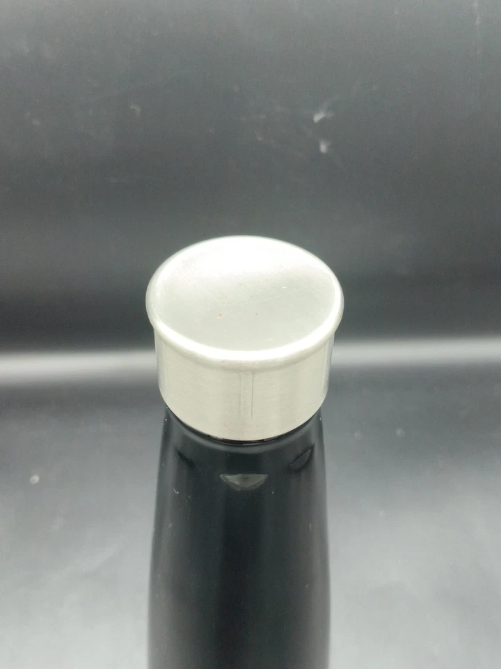 Бутылка для воды Victoria's Secret PINK Sip от Swell нержавеющая сталь 15 унций черная - Изображение 4 из 4