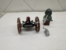 LEGO Castle Sets 5615, 5618, And Lego Kingdoms Set 30062