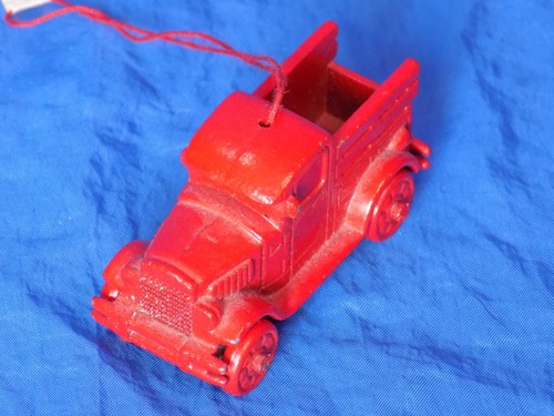 MIDWEST of Cannon Falls Cast Metal RED PICKUP TRUCK Christmas Ornament - Picture 5 of 5