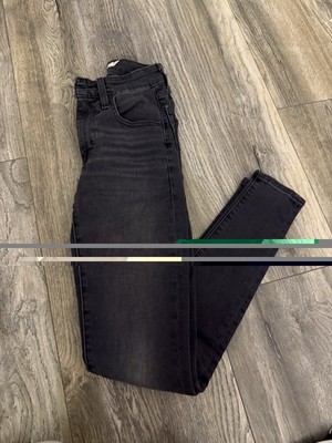 Levi s (W27) - Premium 721 High Rise Skinny Jeans