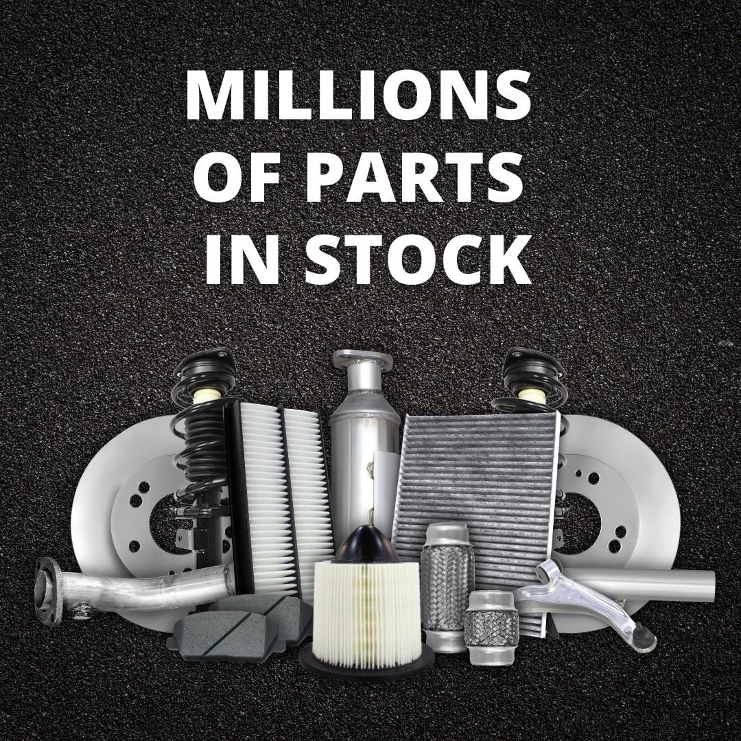 Engine Cooling Water Pump Thermostat & Housing For 2005-09 Land Rover LR3 4.4L