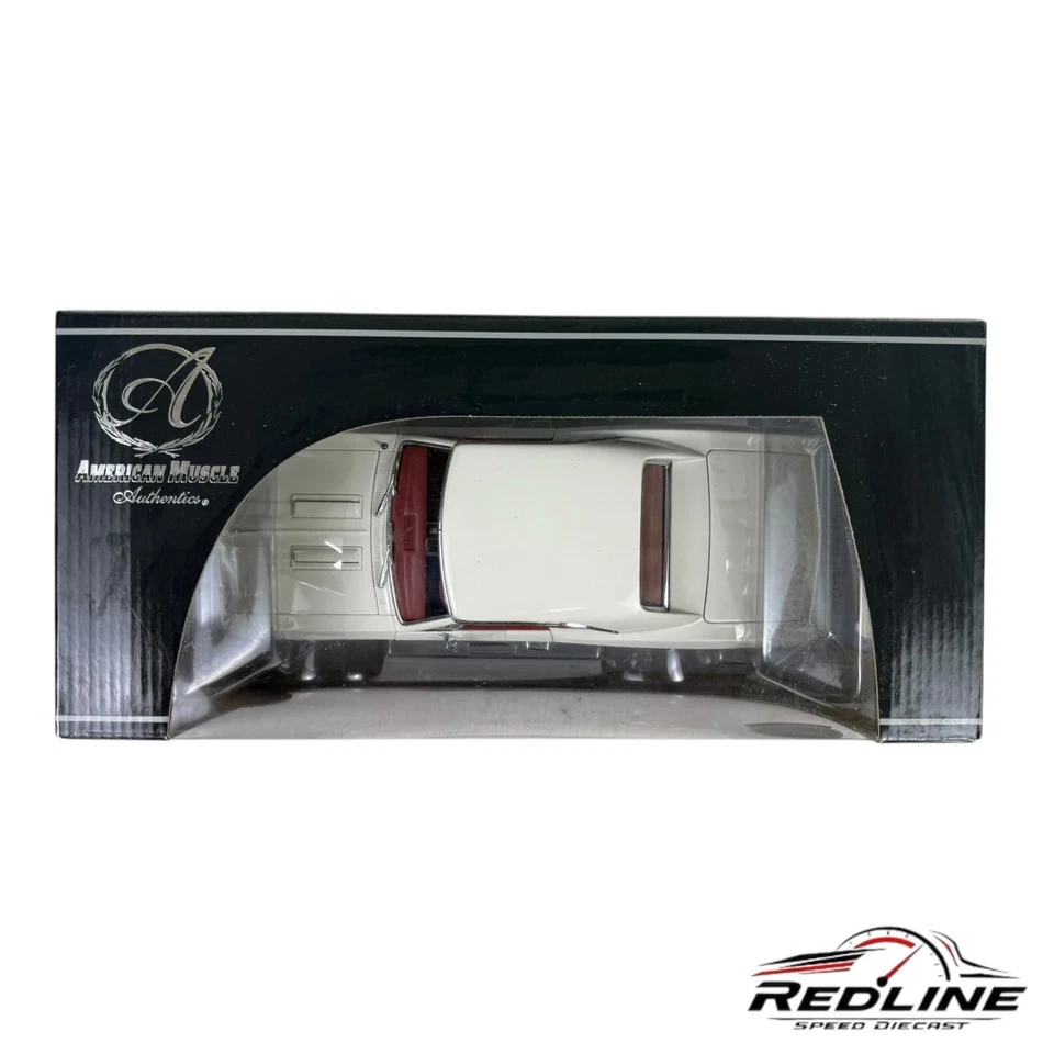 🇺🇸American Muscle Authentics 1966 blanco Chevy Chevelle SS 396 1:18 C1🇺🇸 Foto 4 de 4