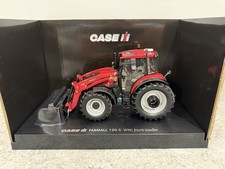 Universal Hobbies - Case Farmall 120C w/Loader Tractor - 1:32/UH6822 - New/Mint