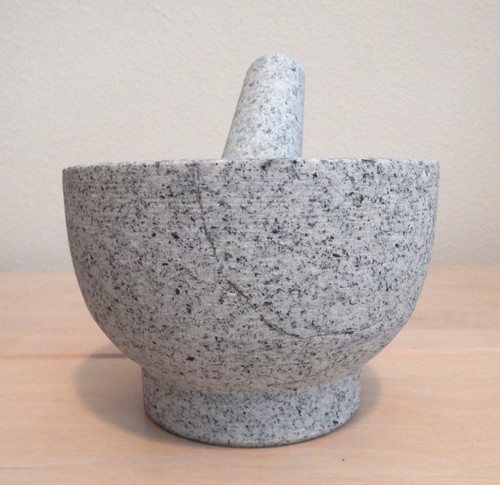 Heavy Duty Large 2 Cup Granite Mortar and Pestle Set
