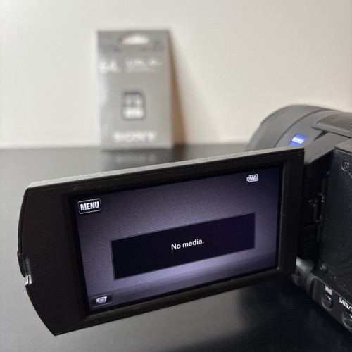 Sony Handycam HDR-CX900E – Full HD Camcorder Bundle – Excellent Condition - Picture 16 of 17