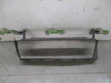 Calandre Volvo V50