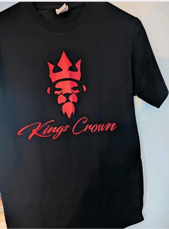 Kings Crown Black Cotton Graphic T-Shirt Red Crew Neck Short Sleeve Men
