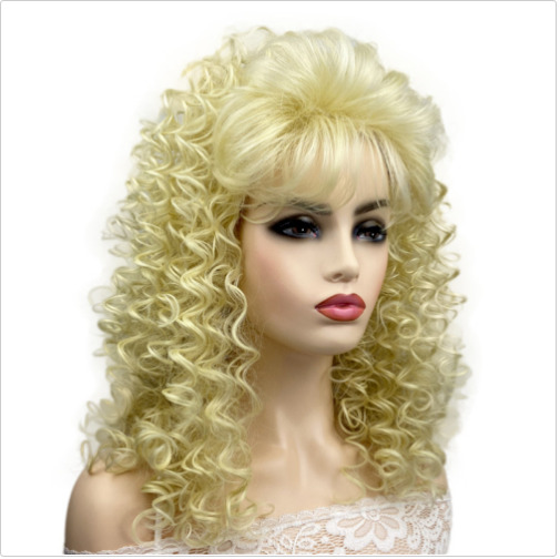 Blonde Elegant and Wavy hair