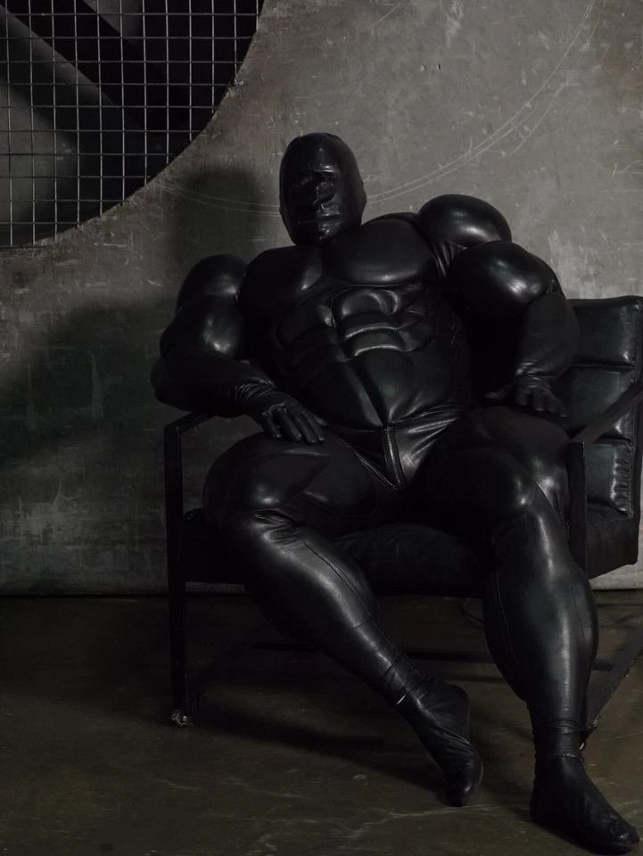 TRAJE MUSCLE NEGRO / COSPLAY / HALLOWEEN / Venom, Spiderman, Batman, Super Hero Foto 3 de 4