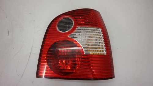 VW Polo 9N Rücklicht Rückleuchte hinten rechts 6Q6945258A